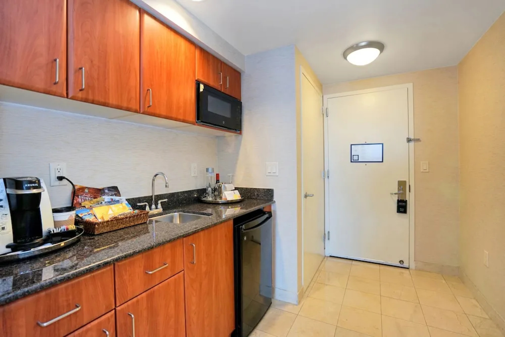 Tr Luxury Beach Resort by FMM