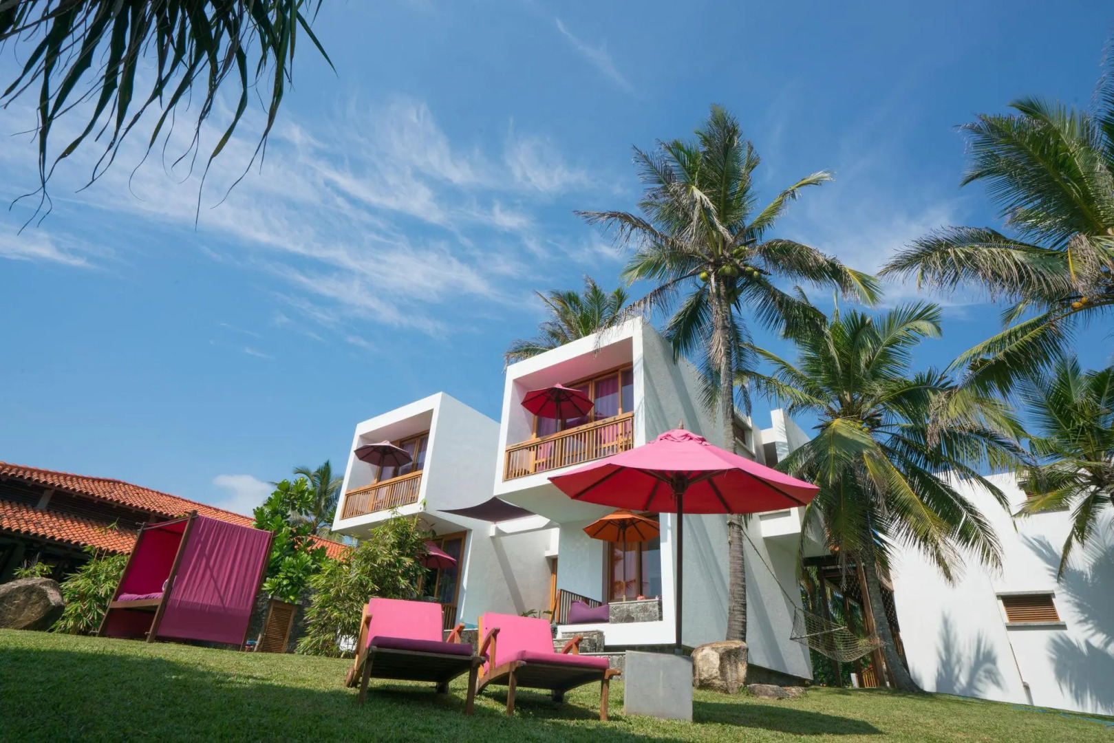 UTMT - Underneath The Mango Tree Spa & Beach Resort