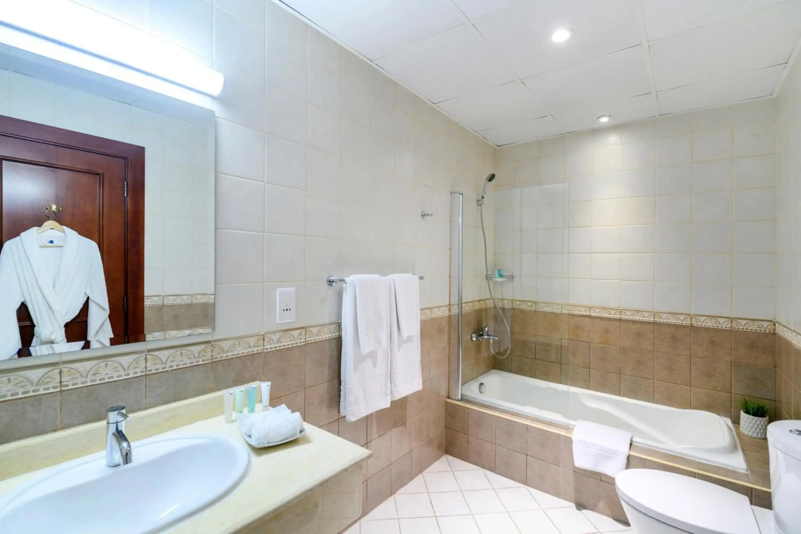 Sedra Arjaan By Rotana