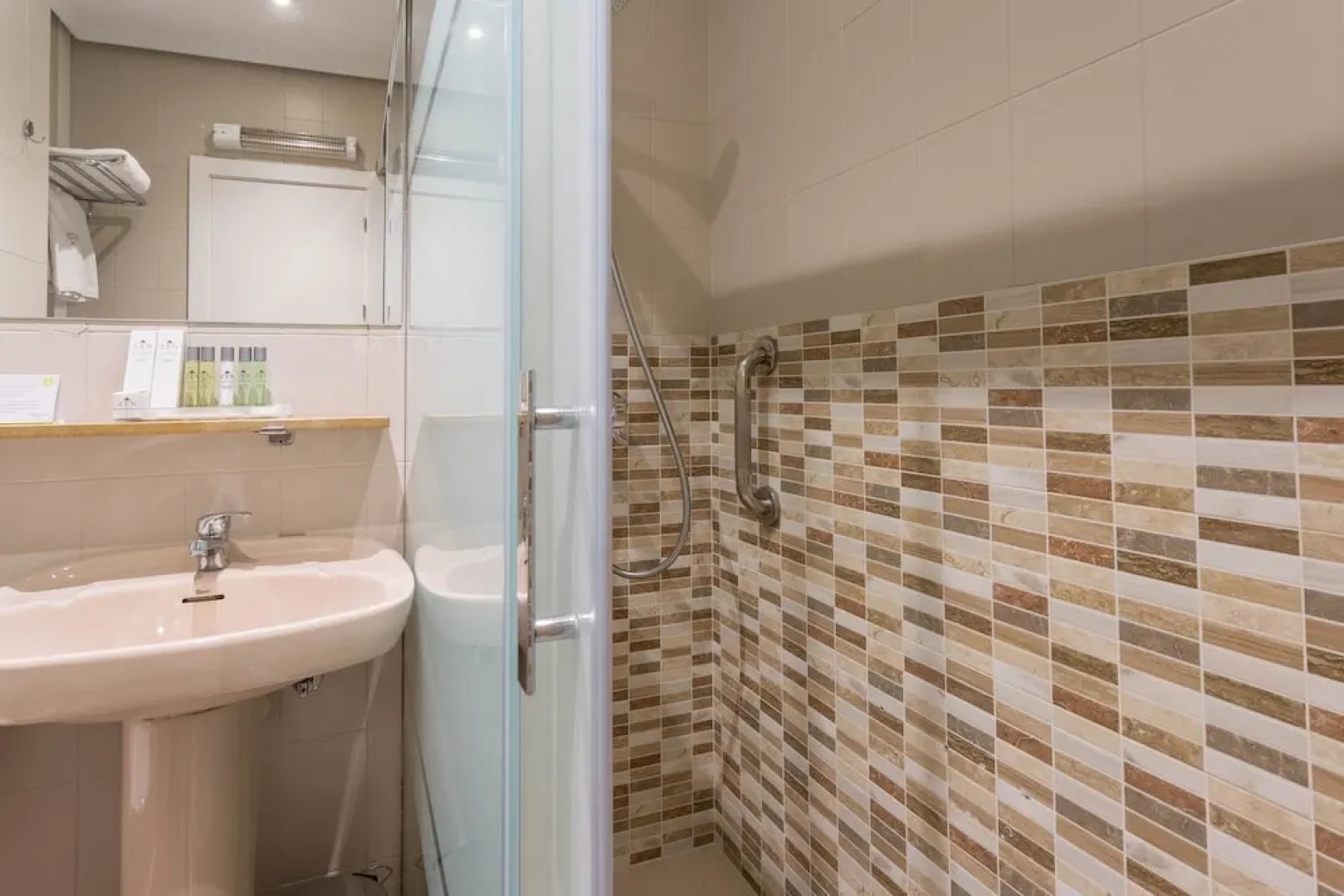 Sercotel Apartamentos Europa