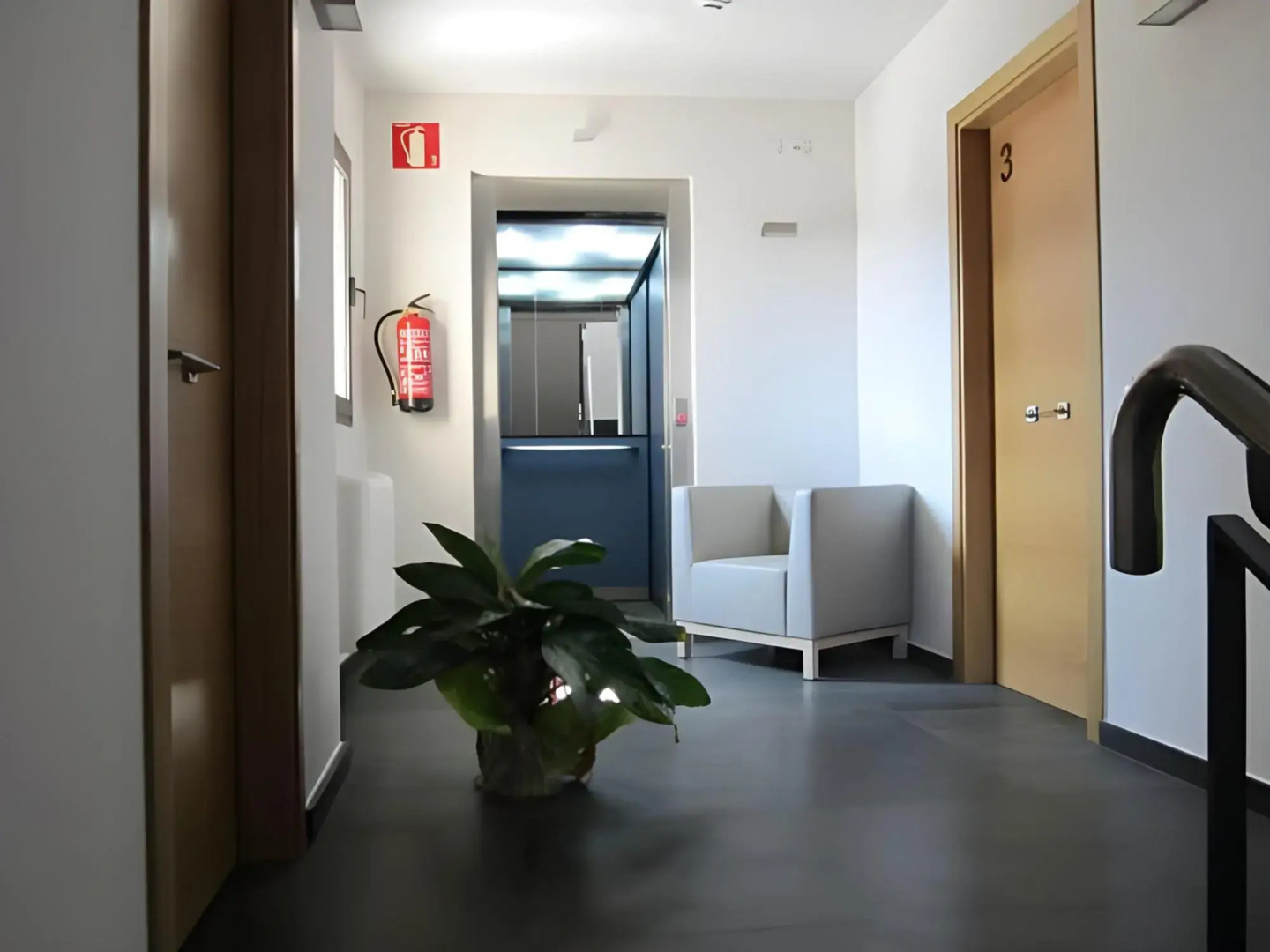 Restaurante y Alojamiento Can Mach