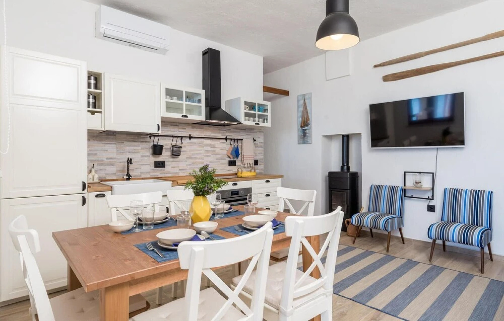 Beautiful Home in Jablanac With 4 Bedrooms and Wifi