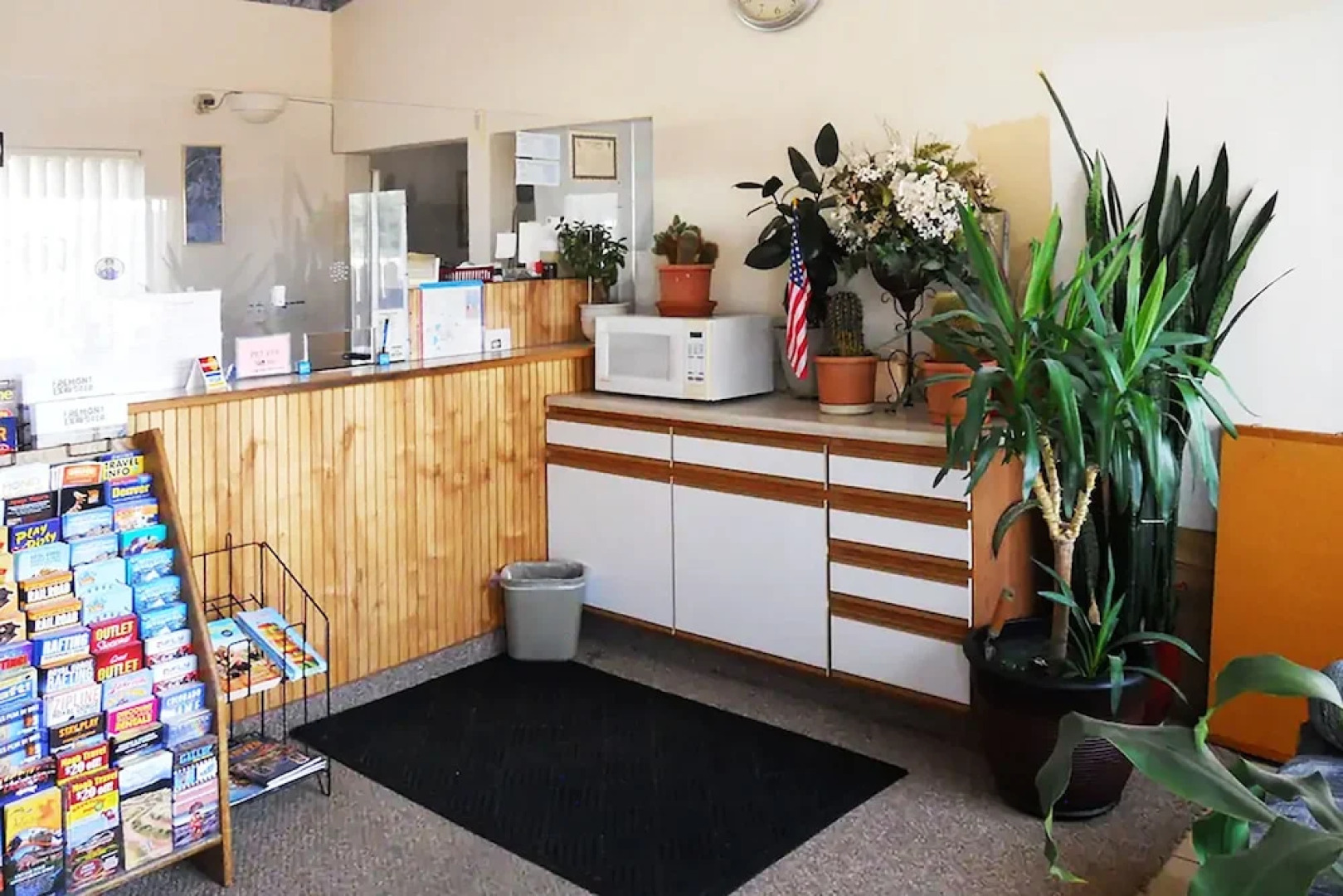 Oyo Fountain Co Us-85