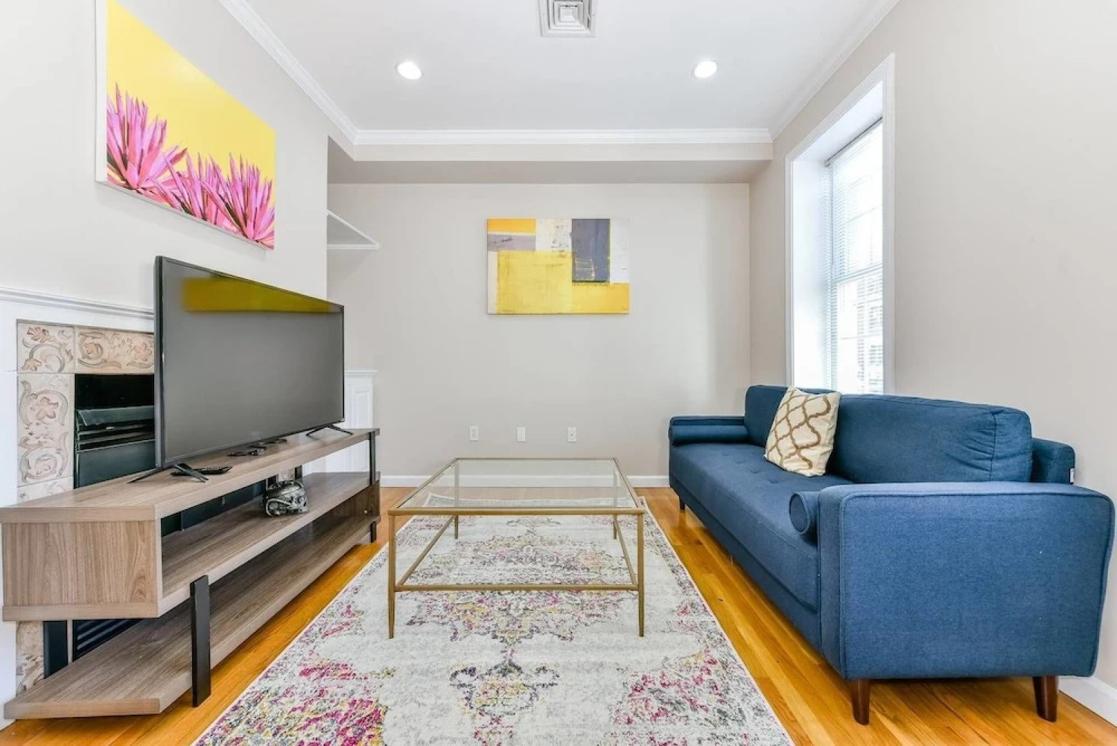 Spacious 3br/2ba on Freedom Trail by Domio