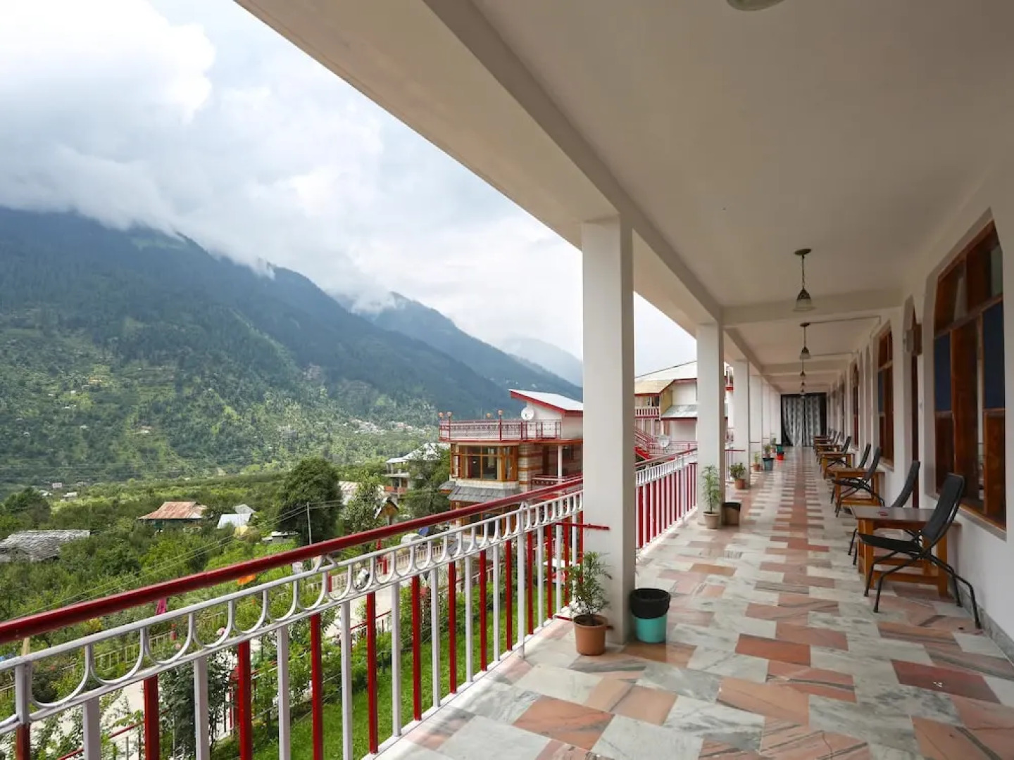 OYO 6426 Hotel Rishi Palace