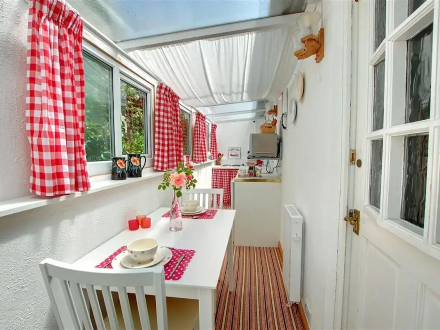 Alluring Holiday Home in Tintagel near Sea