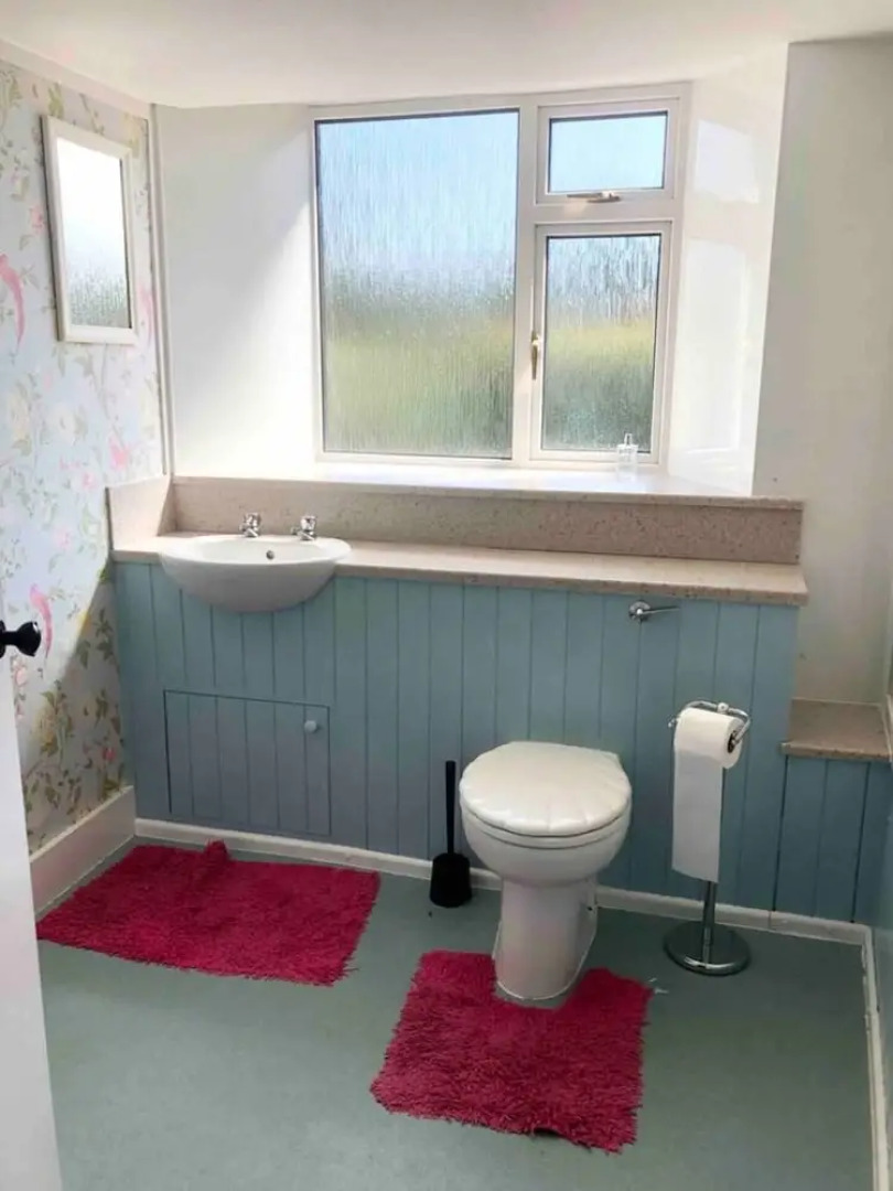 Characteristic 5-bed House on the Edge of Dartmoor