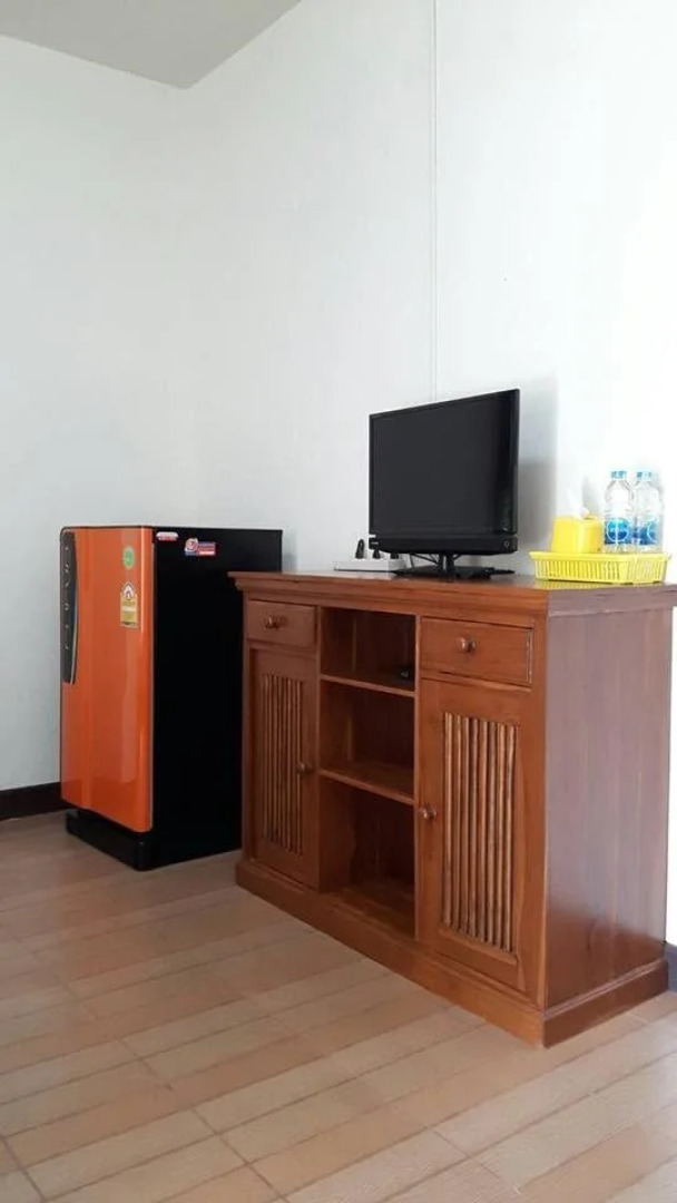 Kaengkachan Lake Hill Resort