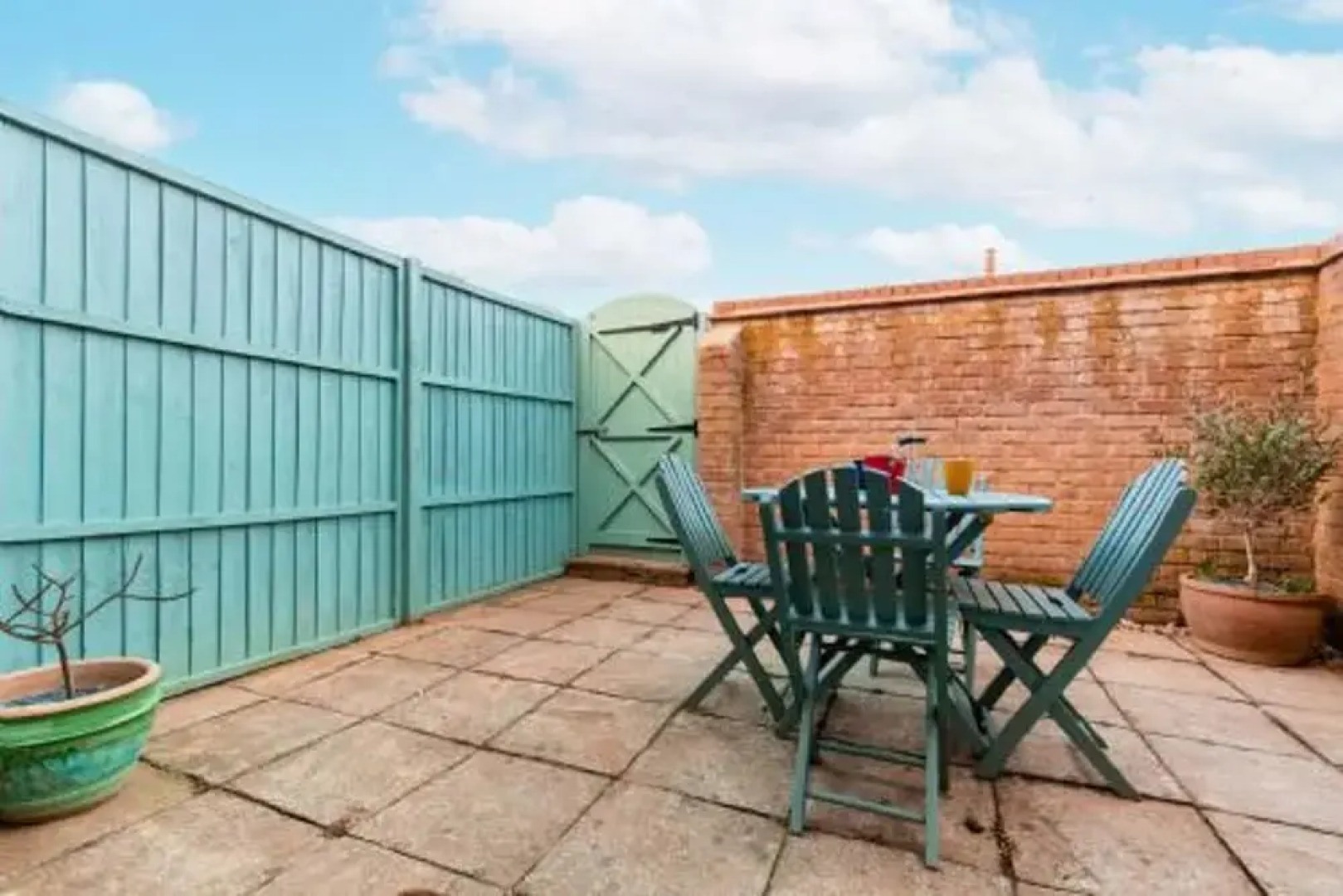 Host Stay The Courtyard