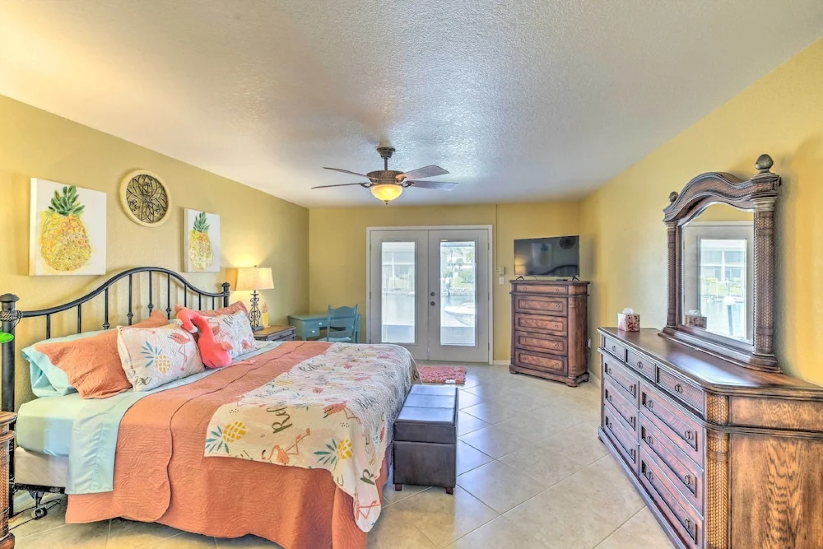 Waterfront Condo w/ Dock - Walk to Fishermens!