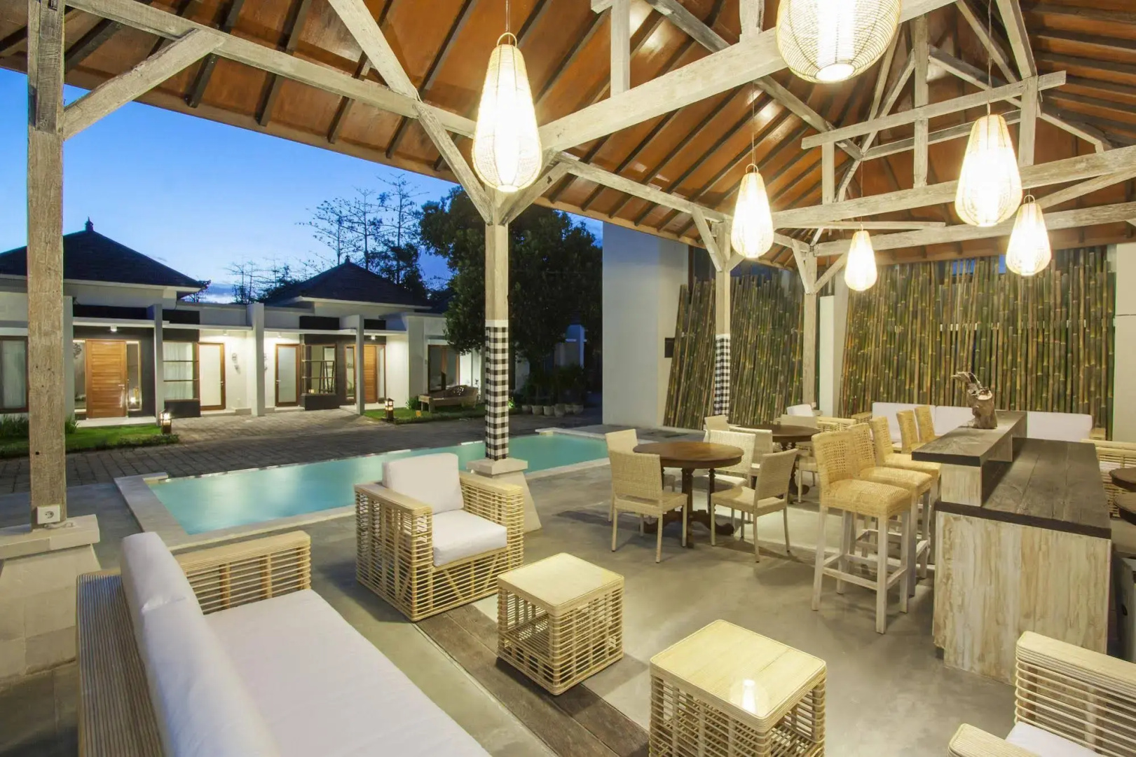 Casa Di Ungasan Suite and Residence
