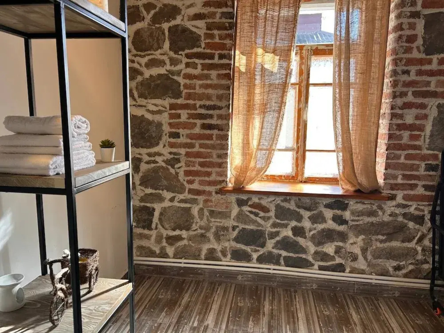 Hnameni Stepanavan Guesthouse