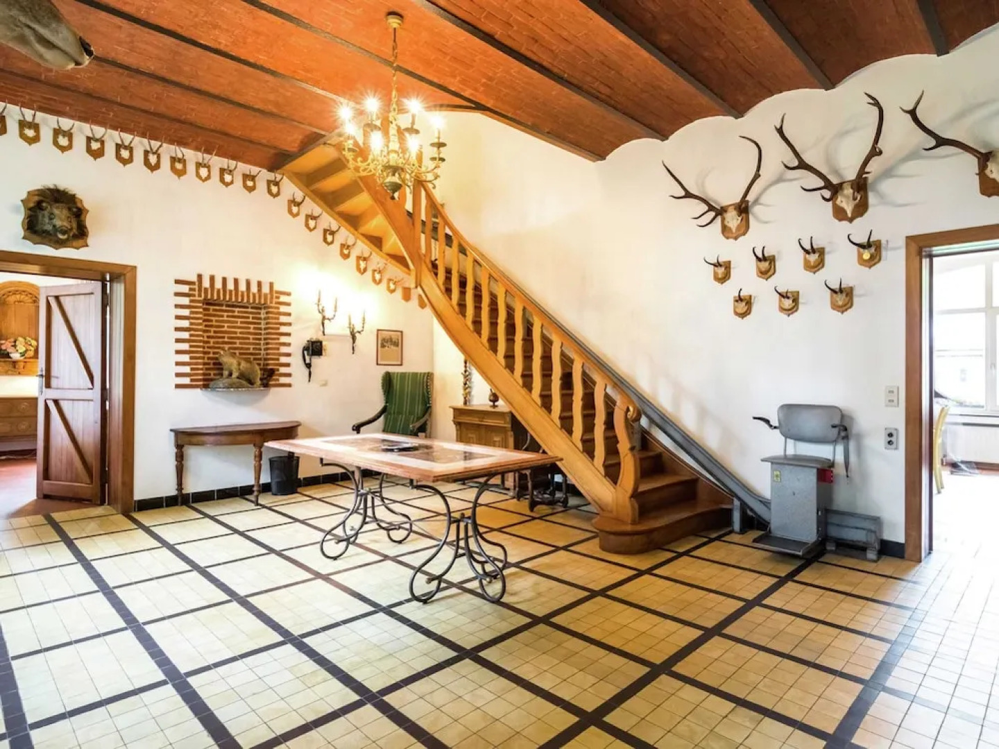 Mansion in Beauplateau Near Forest