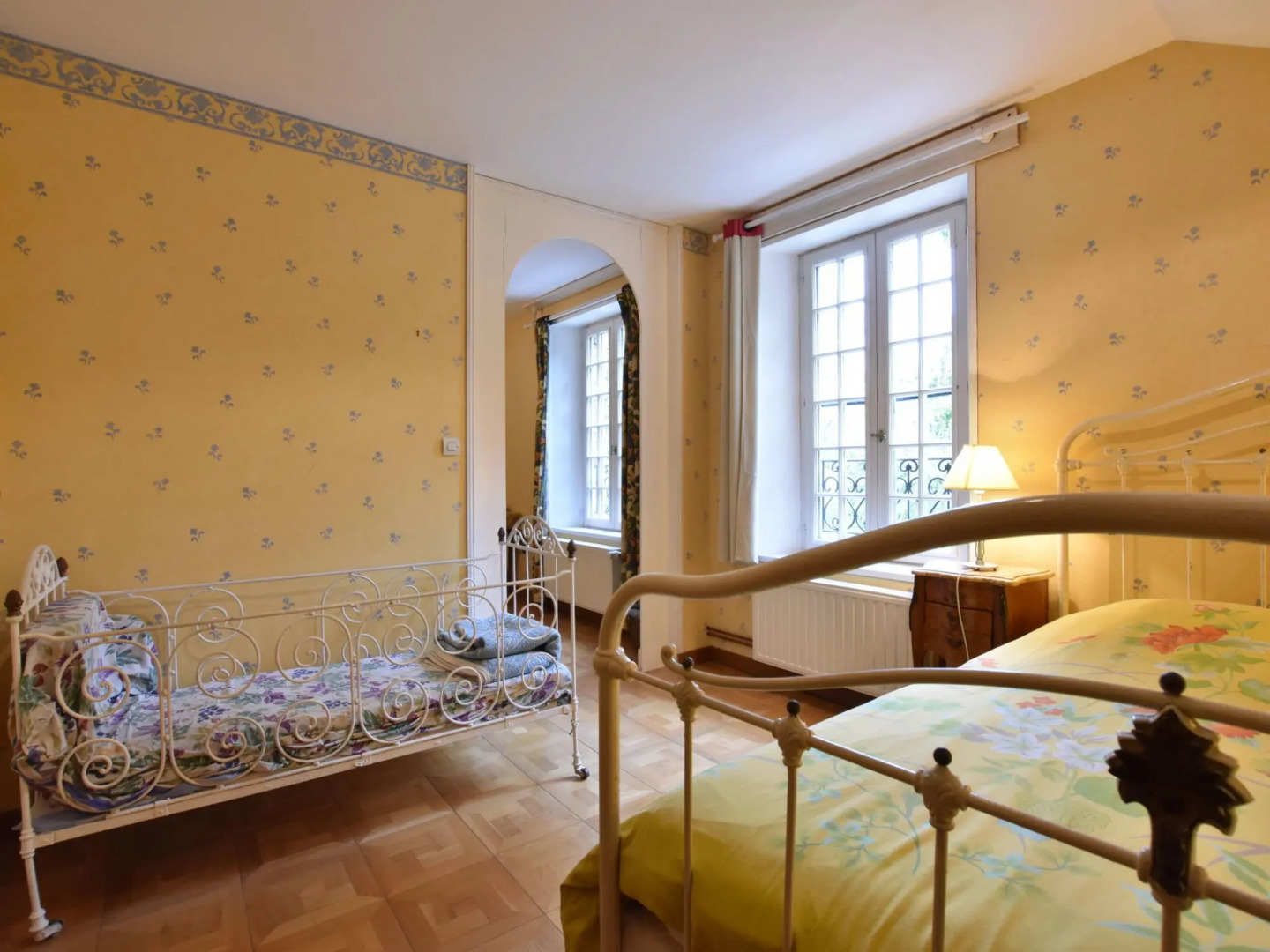 Alluring Cottage in Englancourt With Fenced Garden