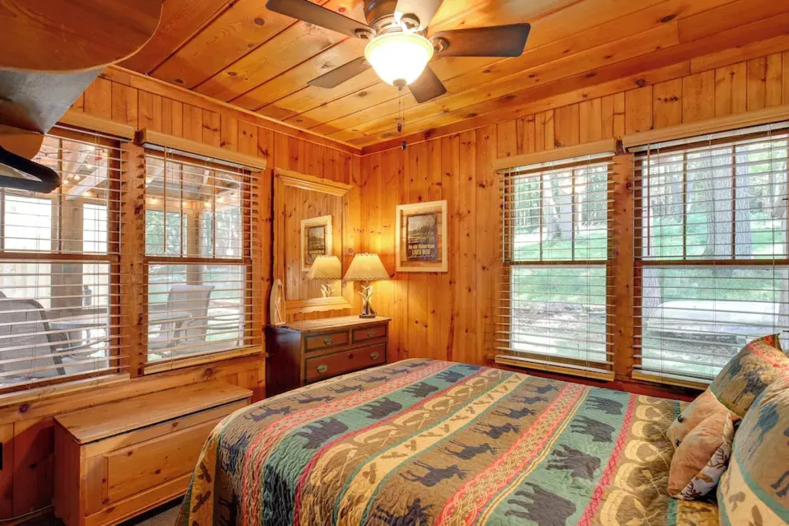 Quaint & Cozy Lake Cabin w/ Dock & Beach Access!