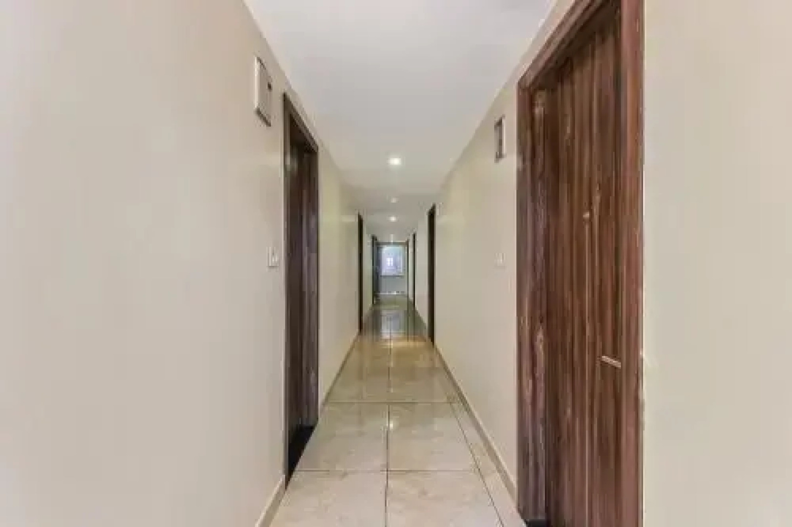 OYO 27021 Hotel Siddhi International