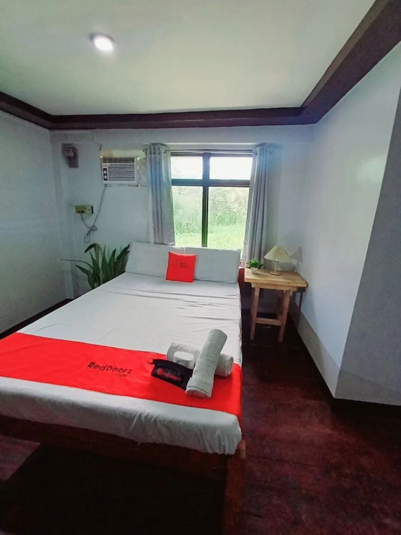 San Juanico Travellers Inn - RedDoorz