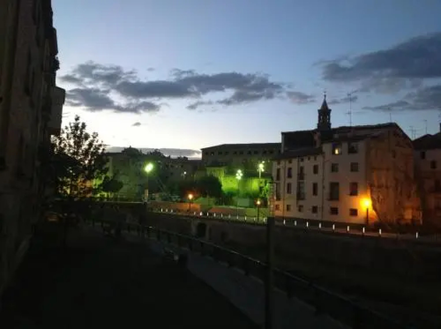 Hostal Restaurante Pirineos