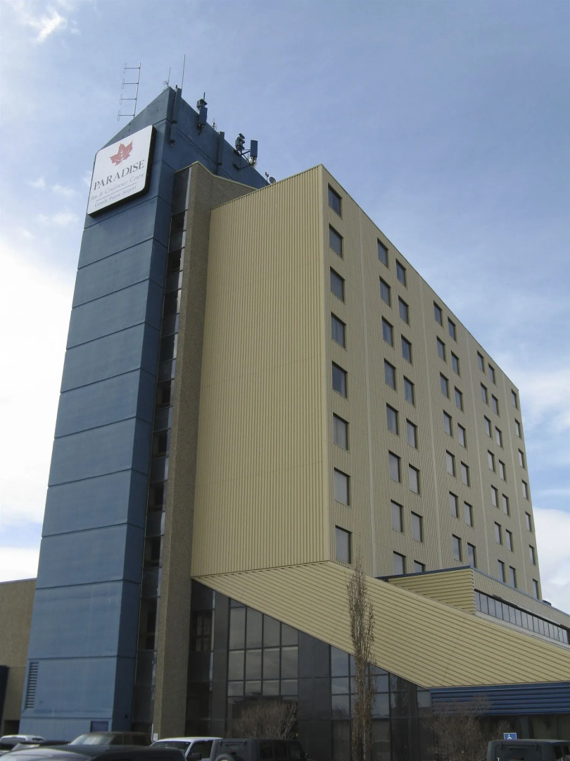 Paradise Inn & Conference Centre