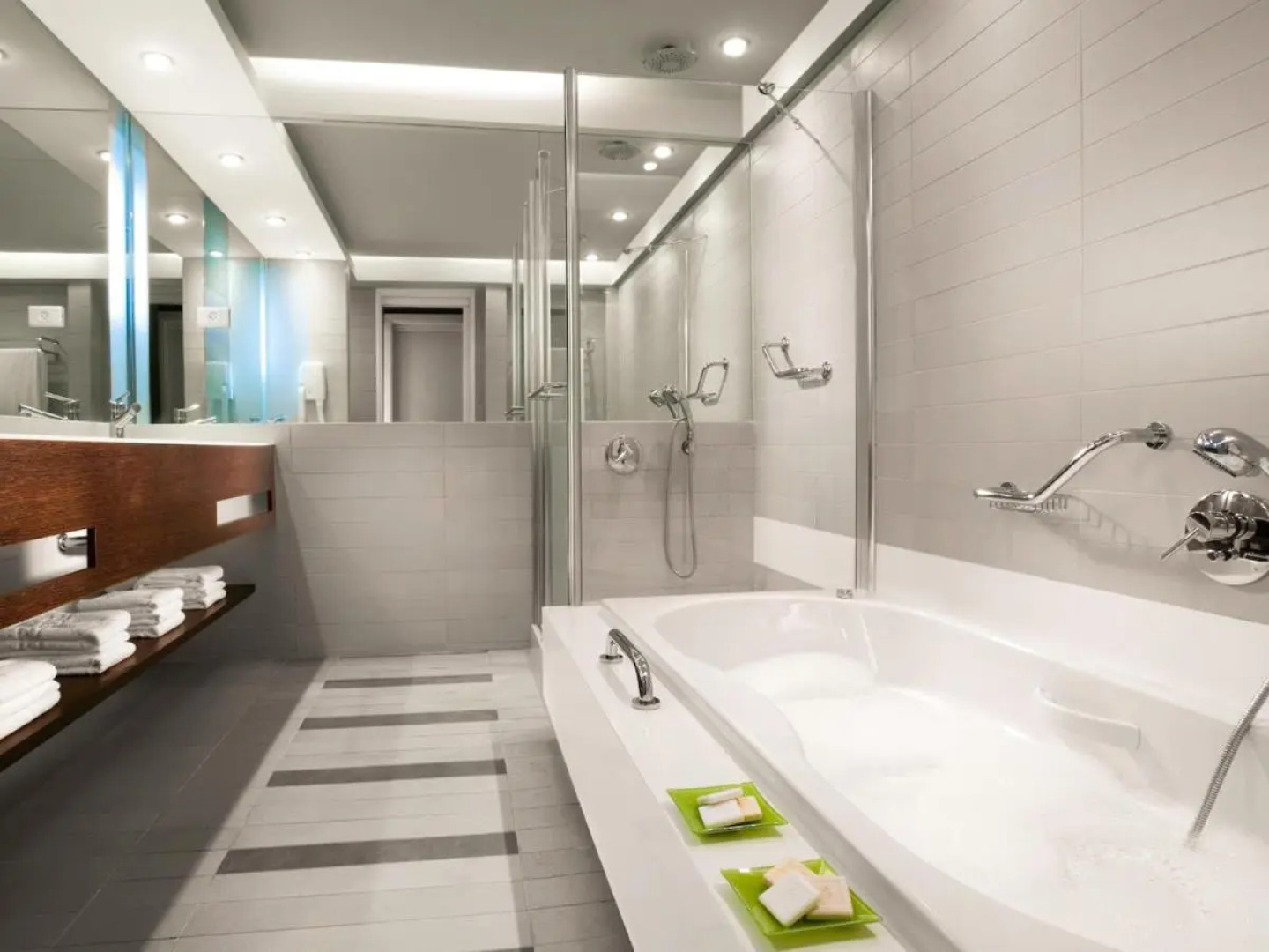 The Dan Carmel Hotel