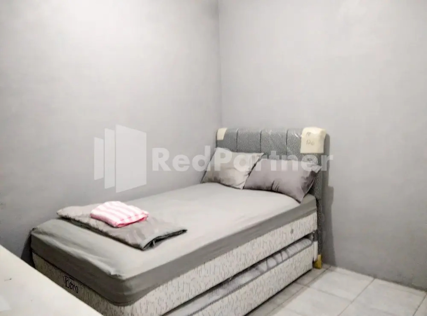 LH101 Guest House Syariah near Makam Sunan Bonang RedPartner