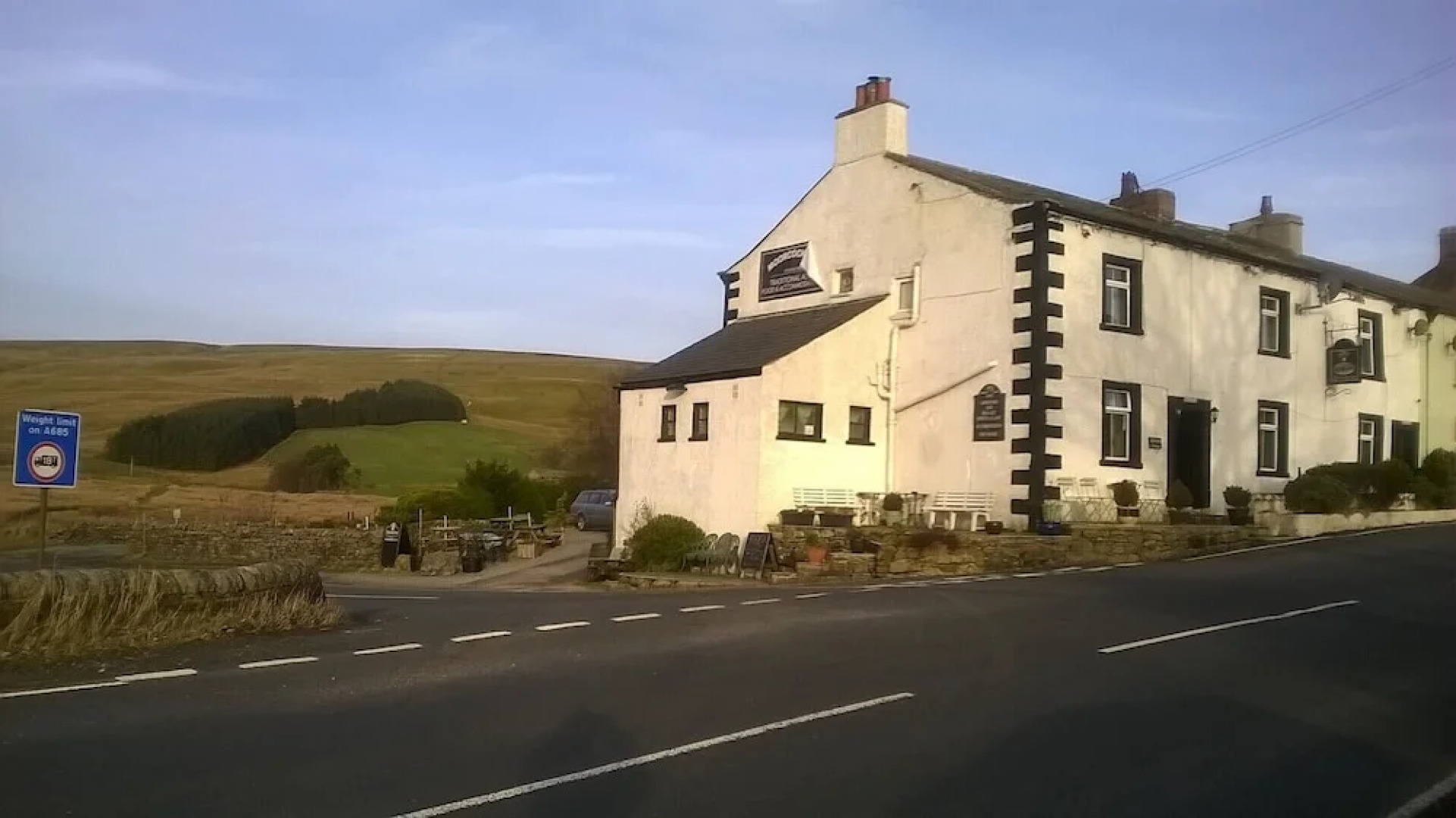 Moorcock Inn