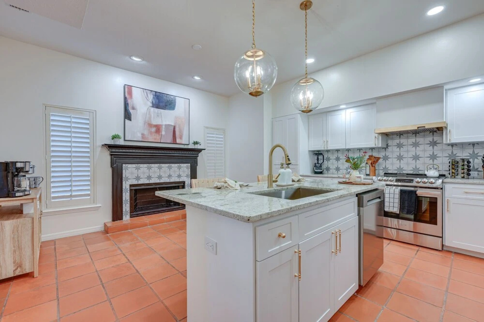 Exciting Valrico Villa w/ Private Pool & Game Room