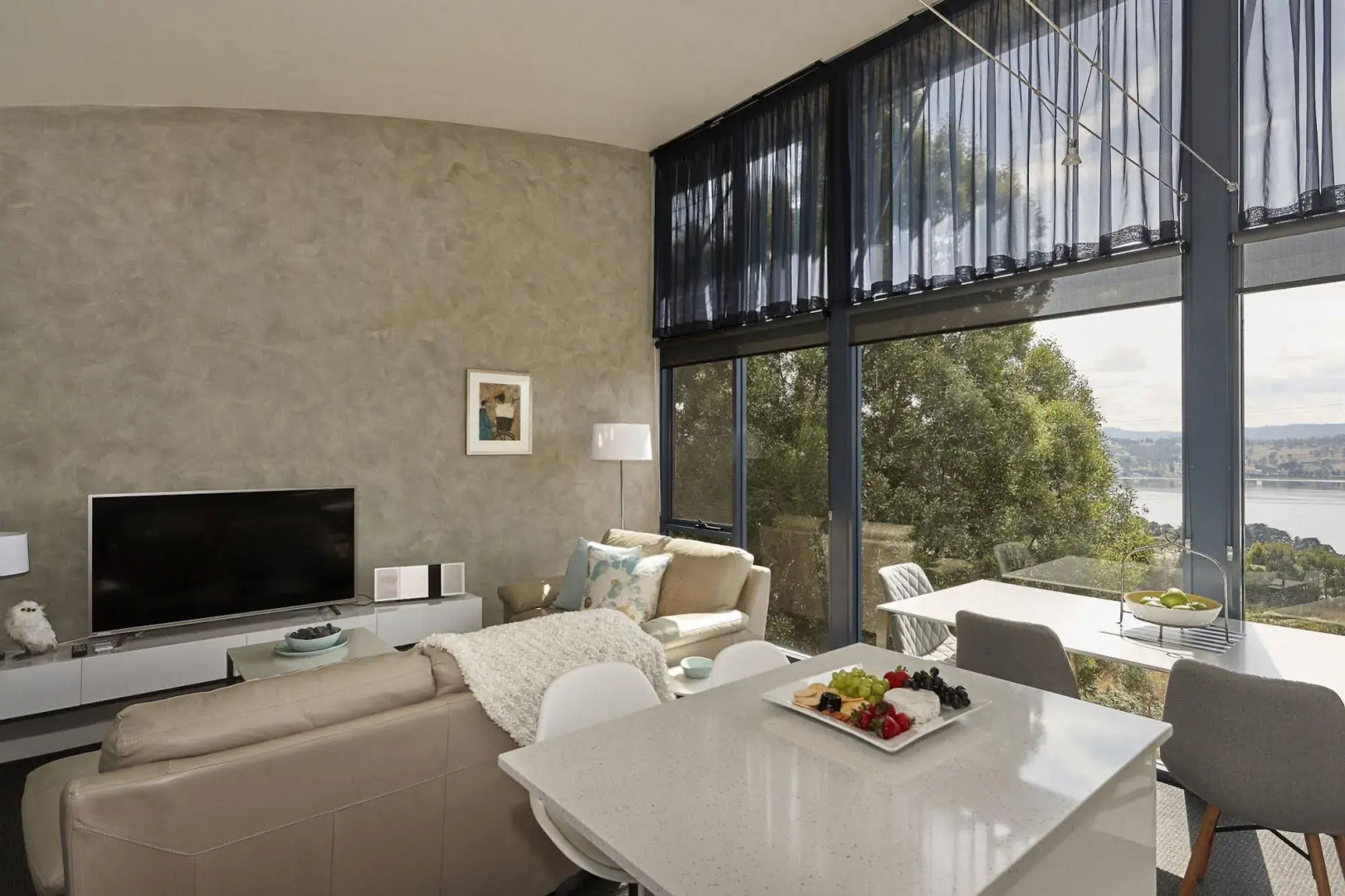 Tamar River Apartments