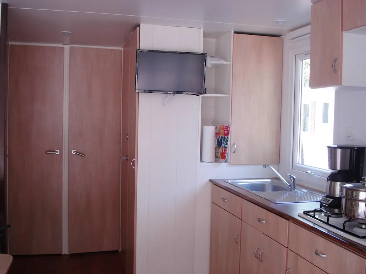 Property With 2 Bedrooms in Saint-martin-de-queyrières, With Wonderful