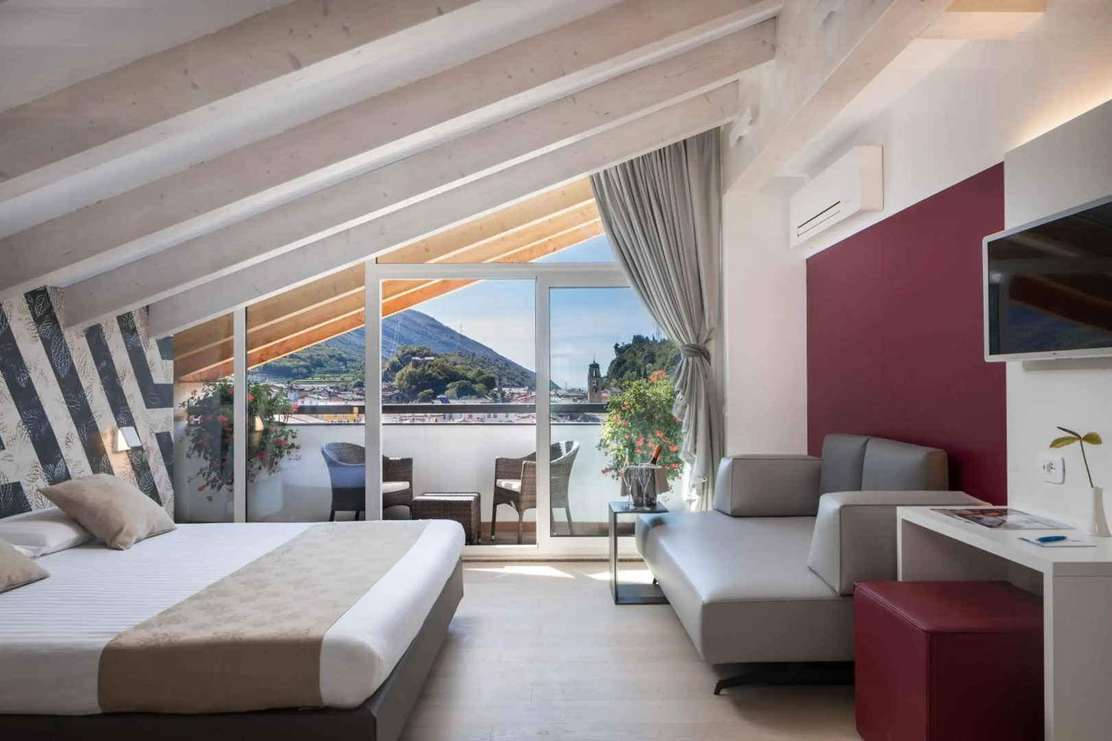 Hotel Continental - Tonelli Hotels