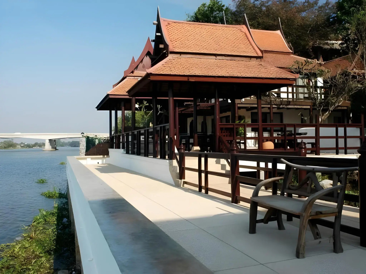 Ayutthaya Garden River Home