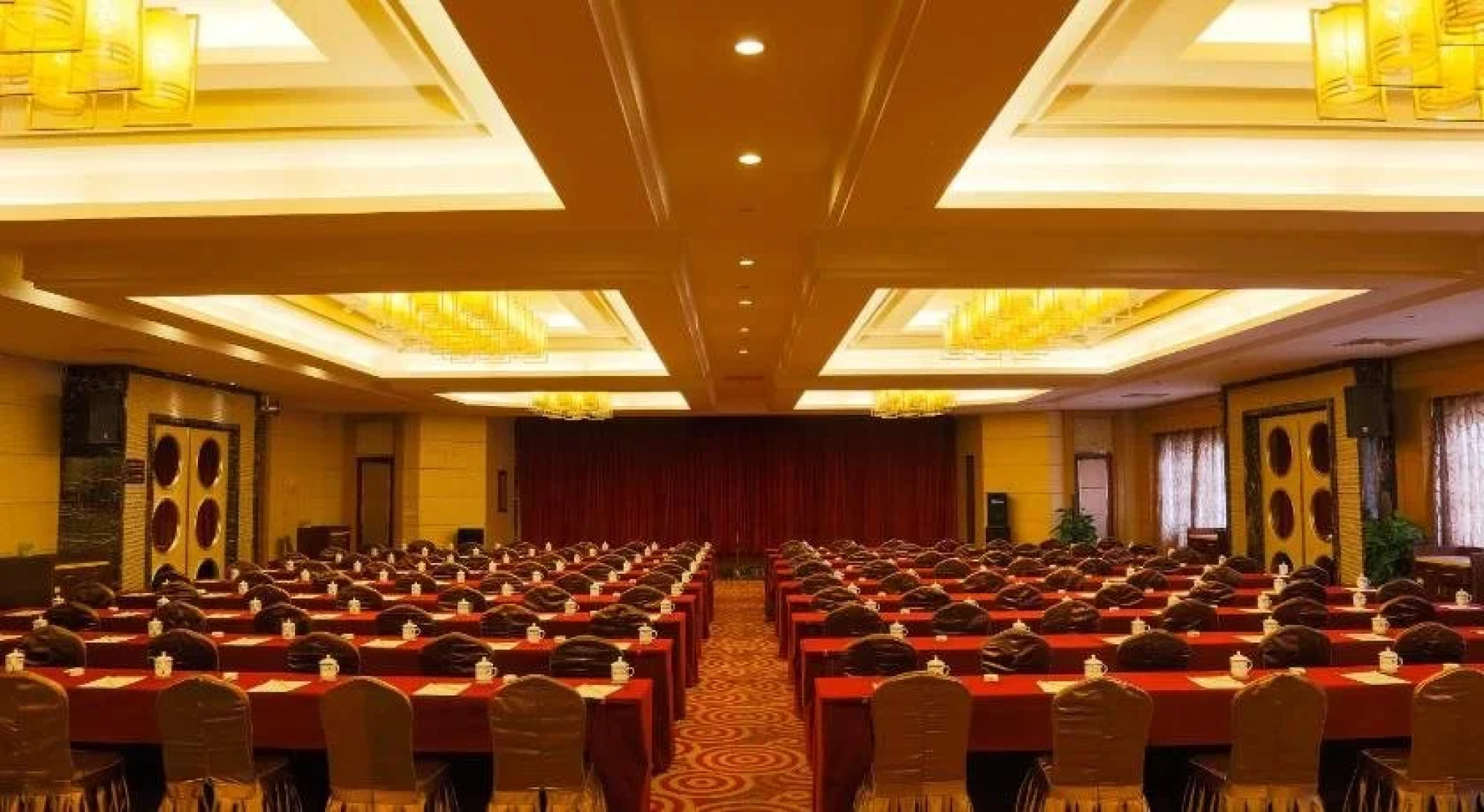 Renren International Hotel