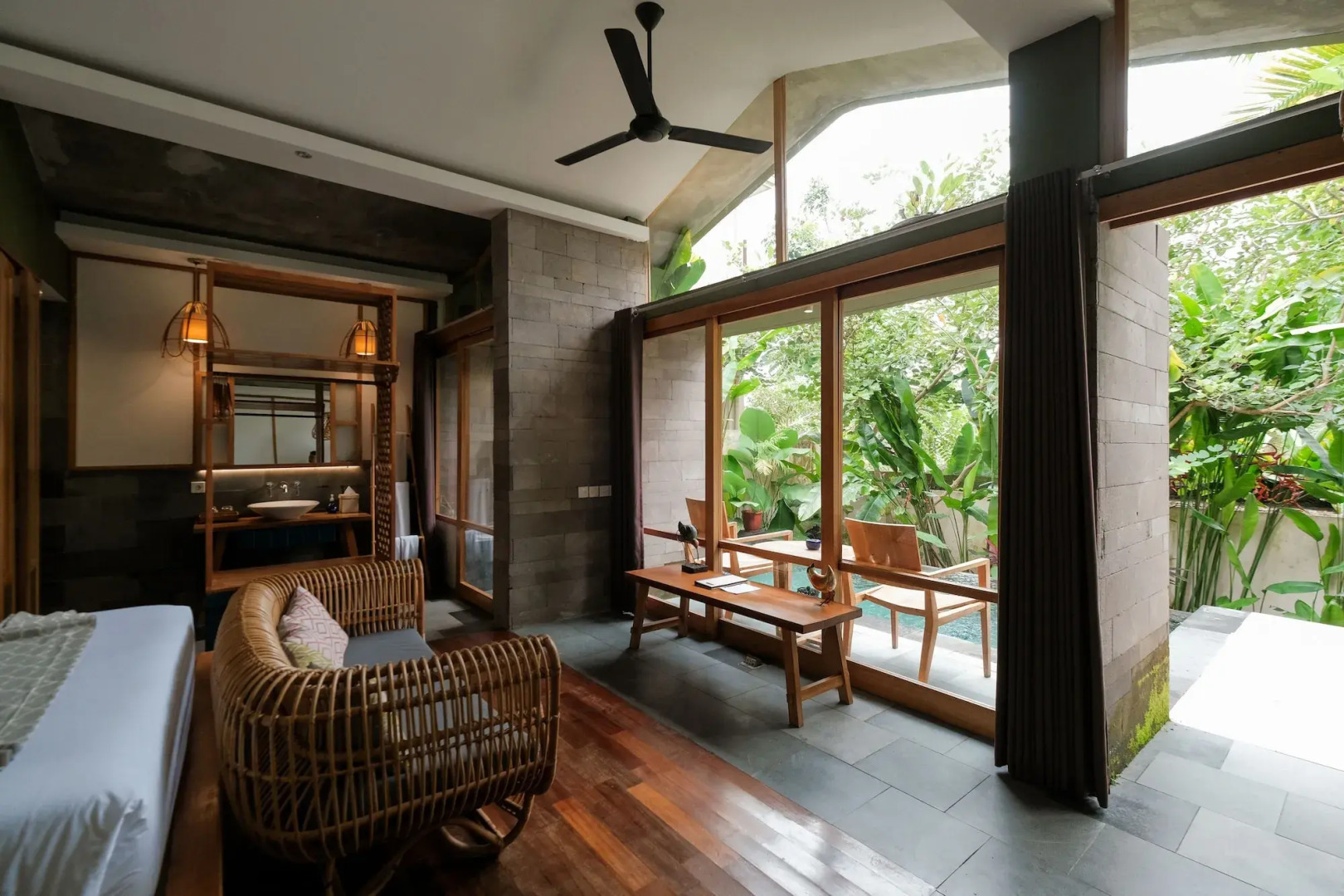 Amora Ubud Boutique Villas