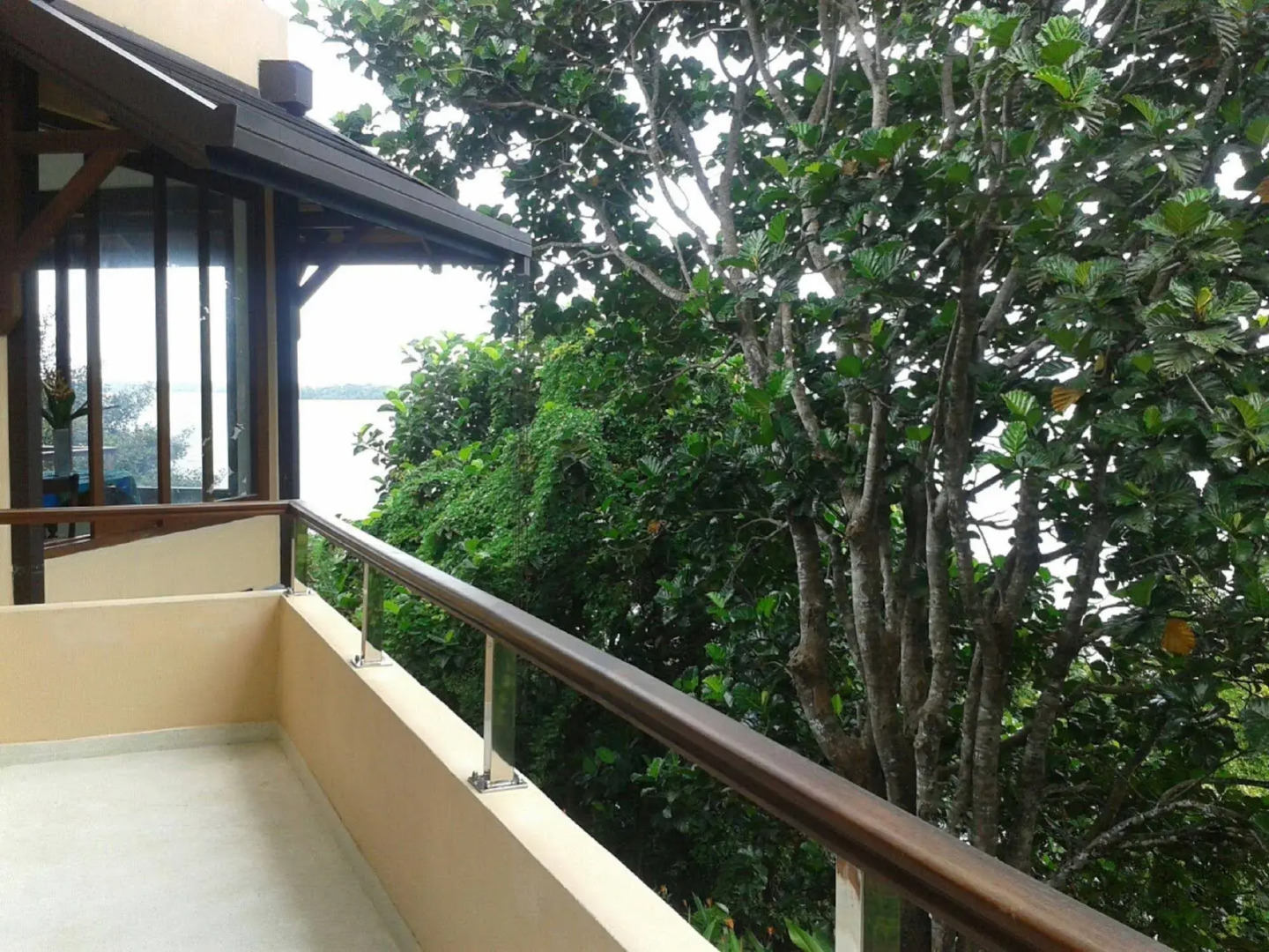 Sea Heart House on Koggala Lake