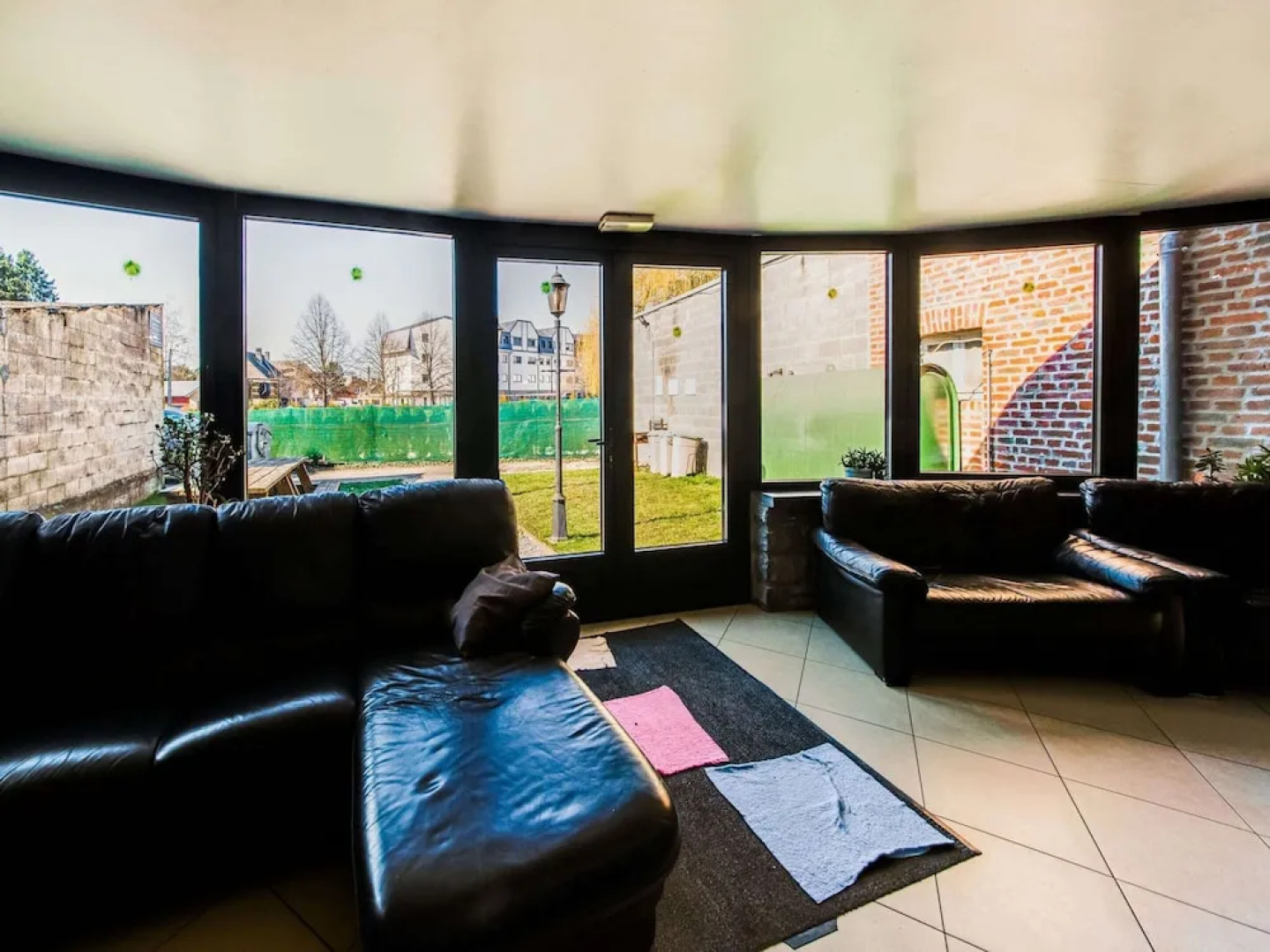 Stone Cottage with Sauna & Hot Tub near Cave of Lorette in Rochefort