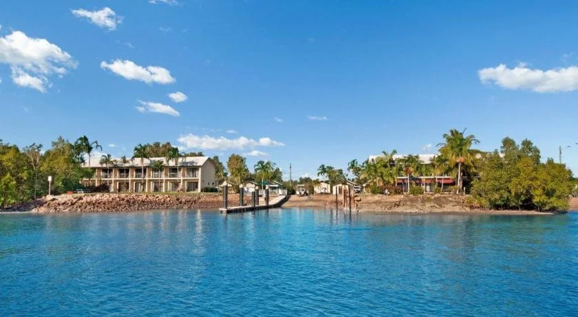Hinchinbrook Marine Cove Resort