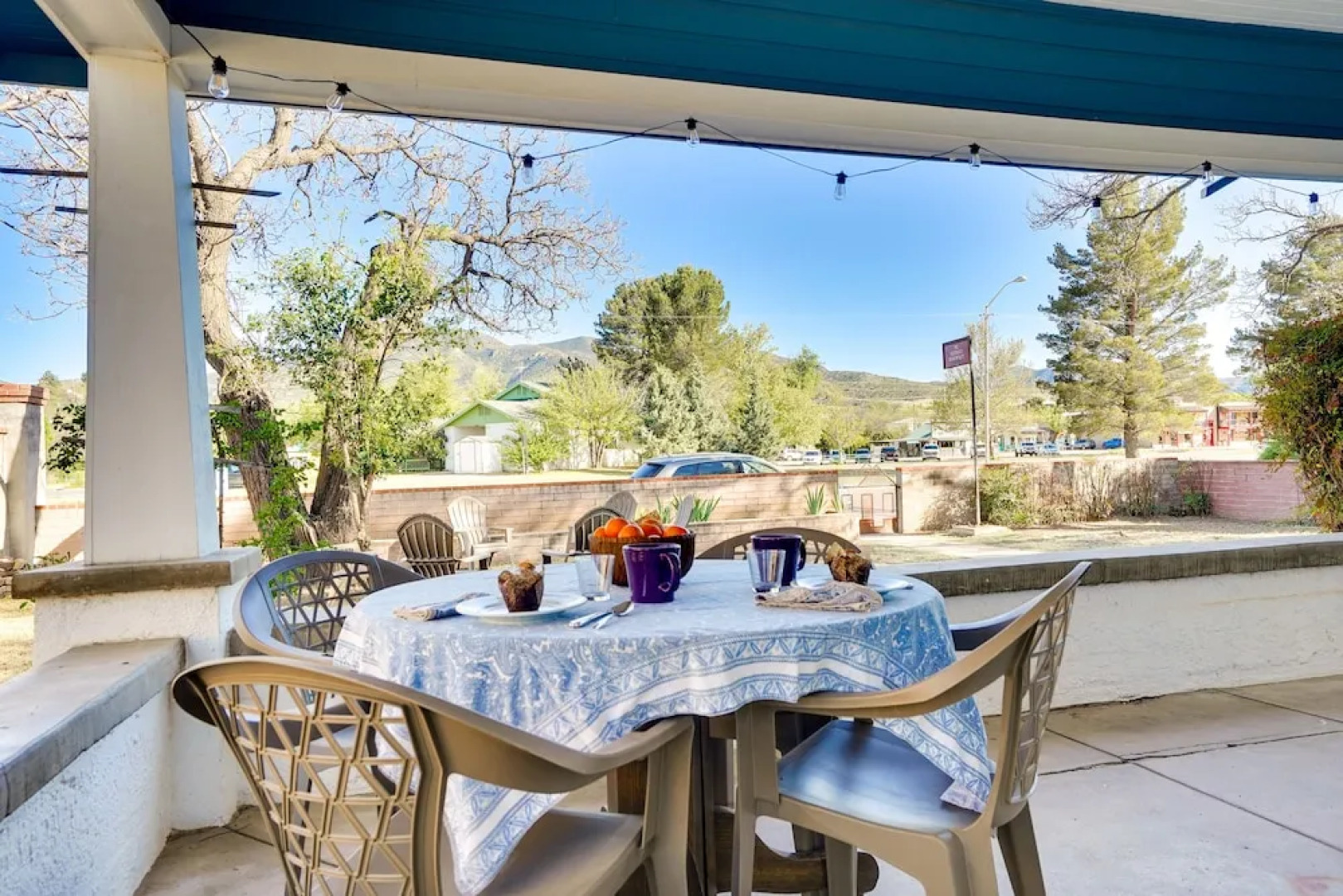 Vintage Home w/ Mtn Views: 12 Mi to Patagonia Lake