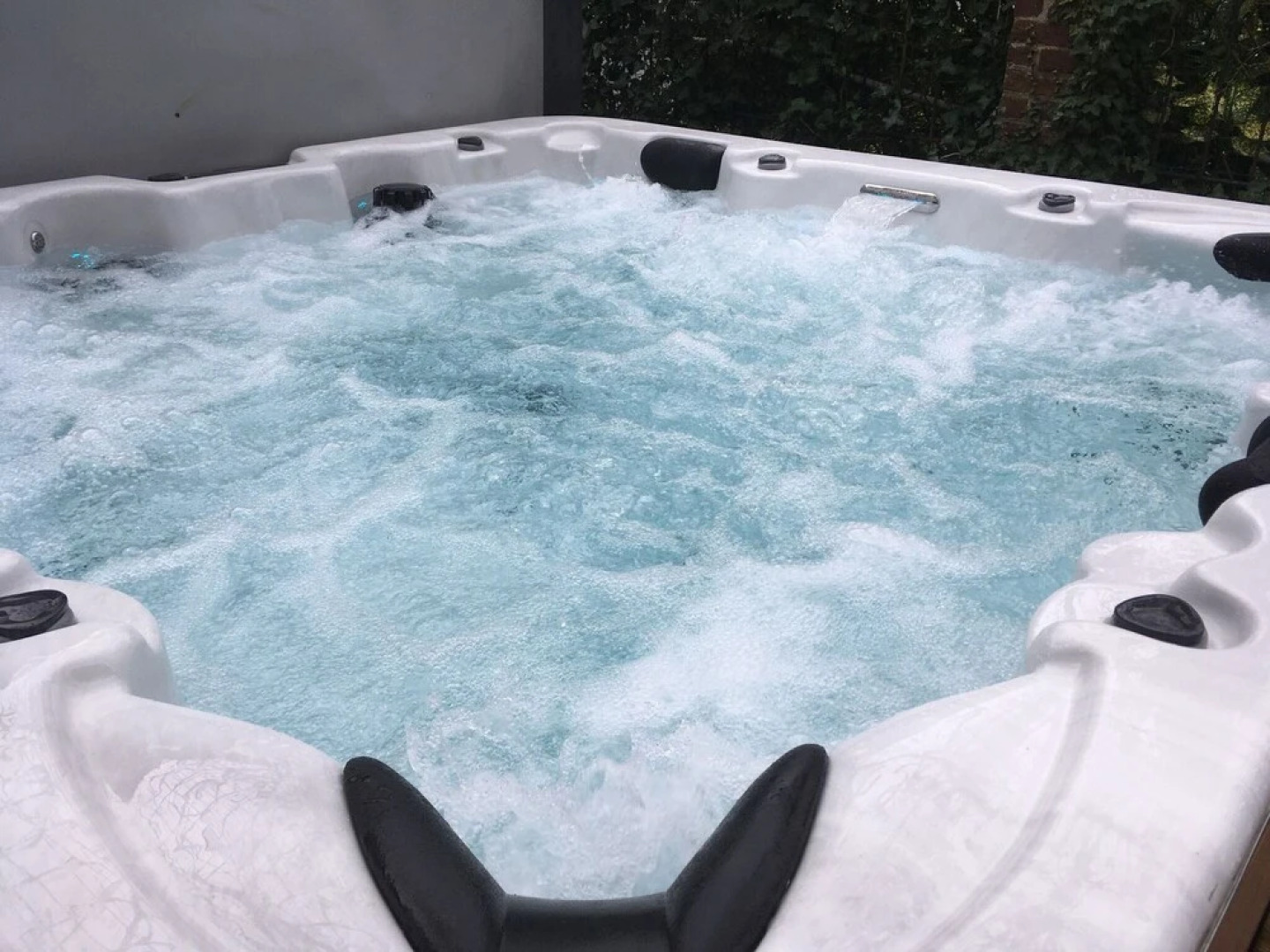 Luxurious Villa in Heuvelland with Garden