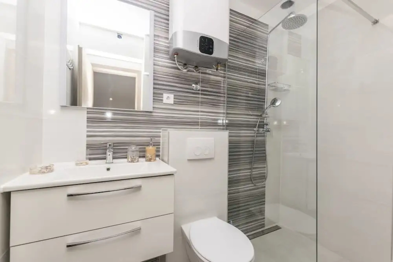 Apartments & Rooms Tina Drazica