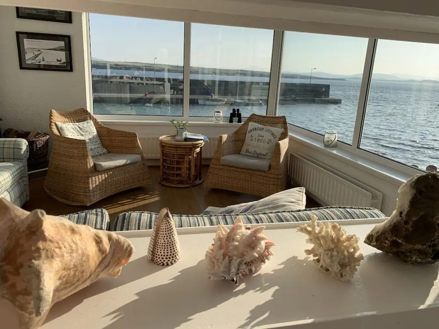 Stunning Cottage on the Beach Portnoo, Narin