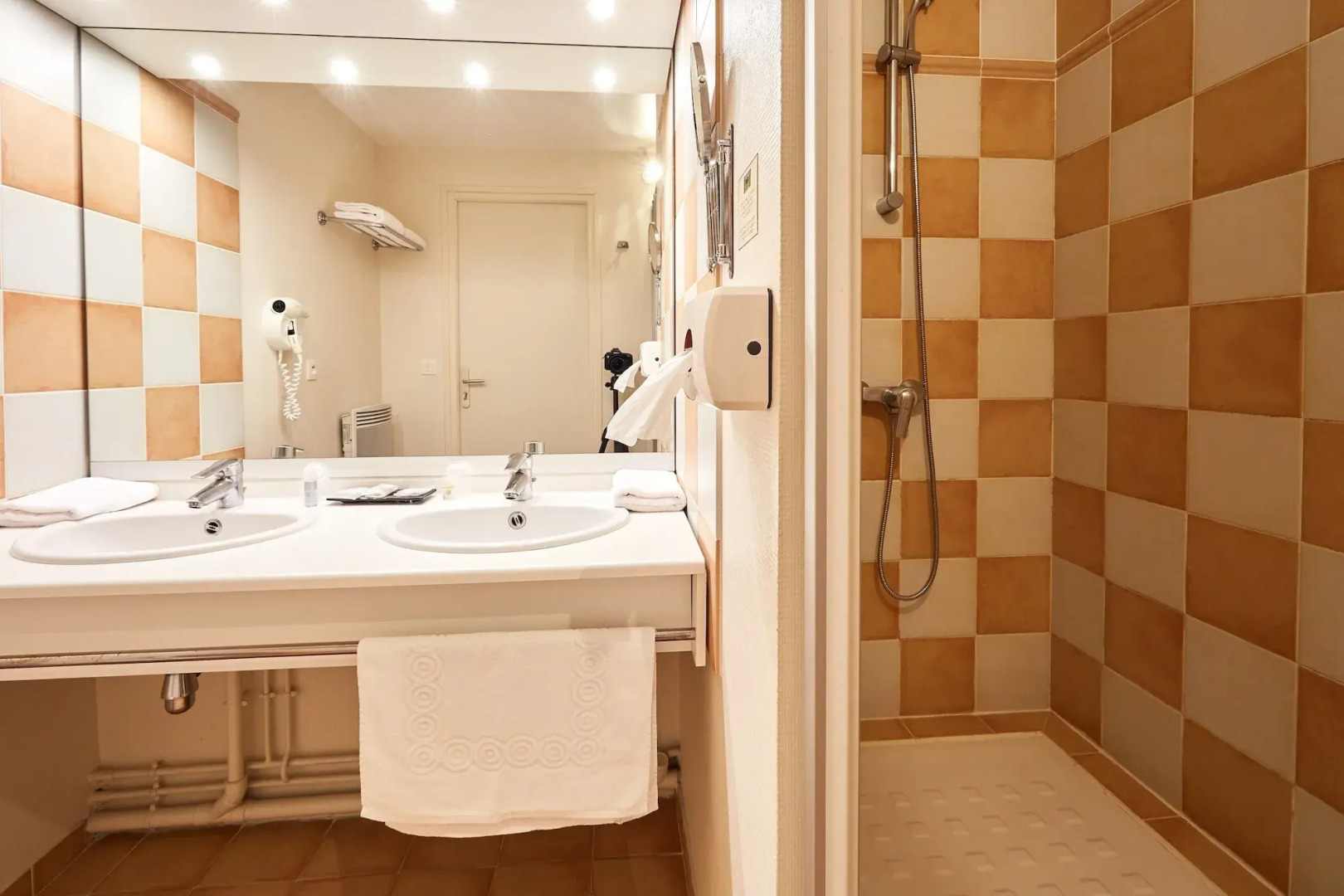 Domaine De Lhostreiere