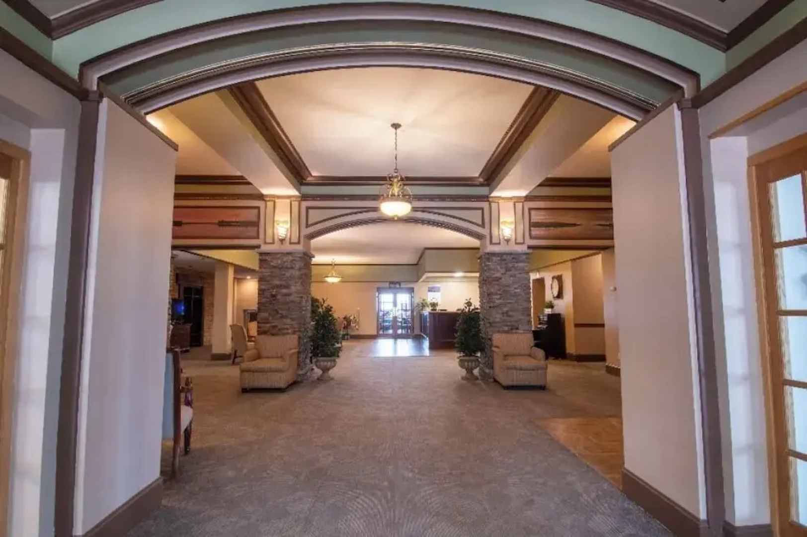 The Androy Hotel - Superior Duluth