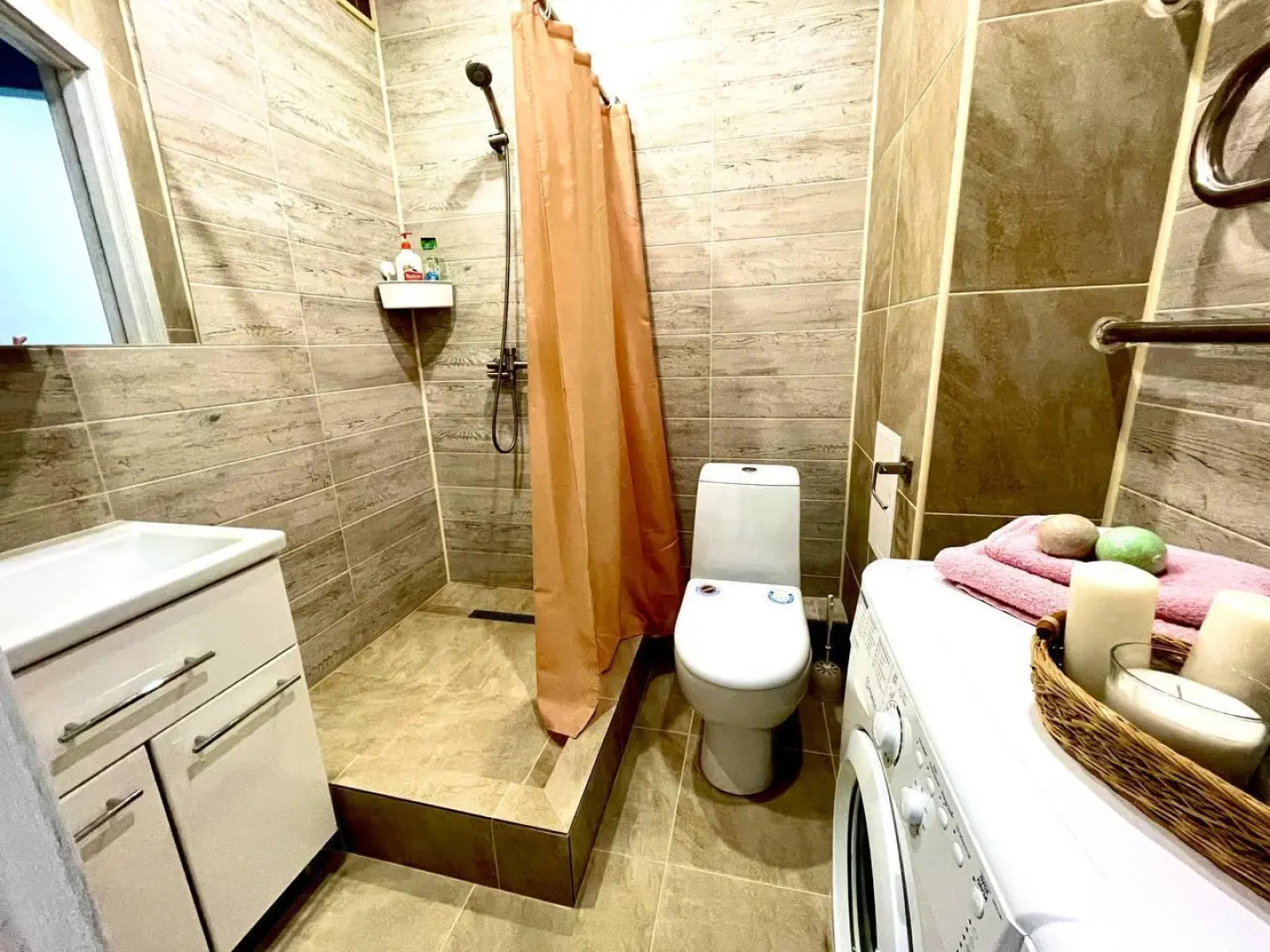 Логиновы.Apart на улице Карпинского