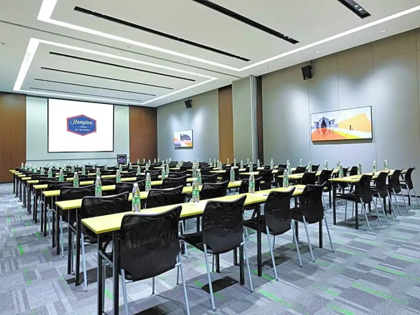 Hampton Panzhihua Zhonghuan Tiandi