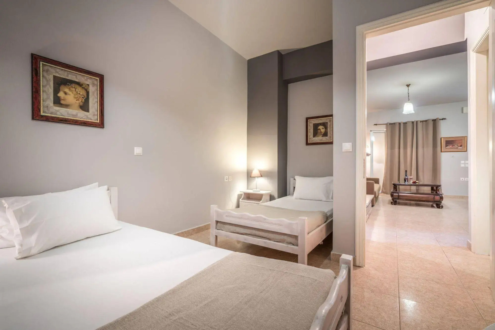 Armonia Studios & Apartments