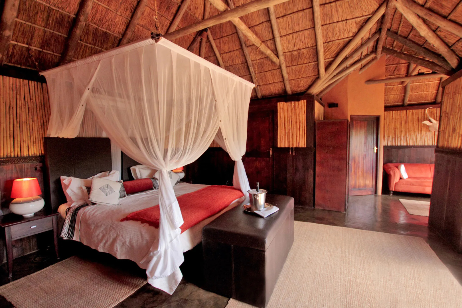 Safari Lodge - Amakhala Game Reserve