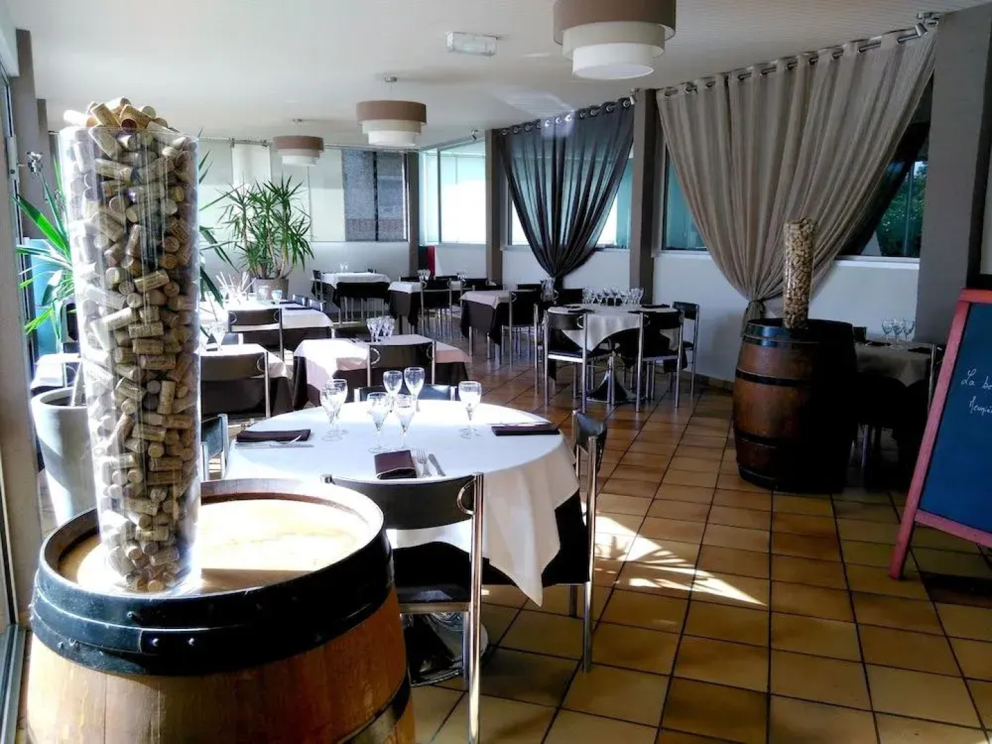 Logis Hôtel Restaurant Le Pardaillan