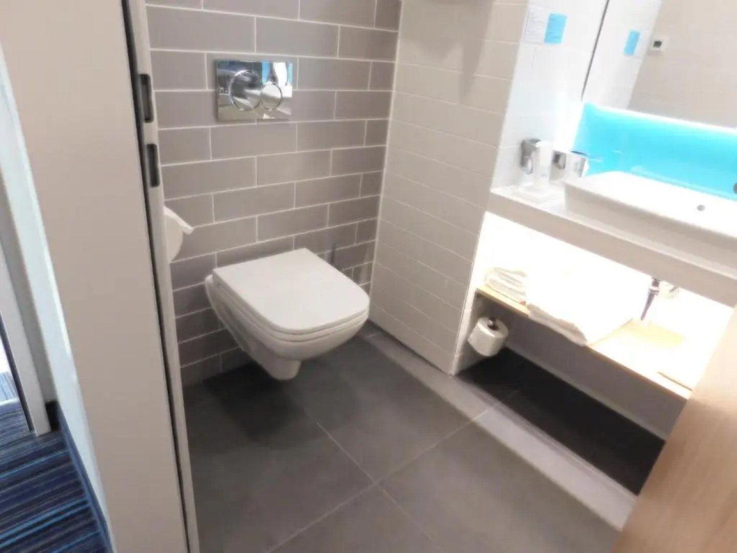 Holiday Inn Express Hamburg South A7 As42