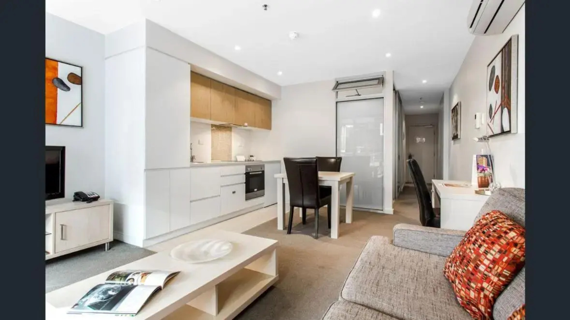 Hi 5 Stars Luxury Adelaide City Apartment