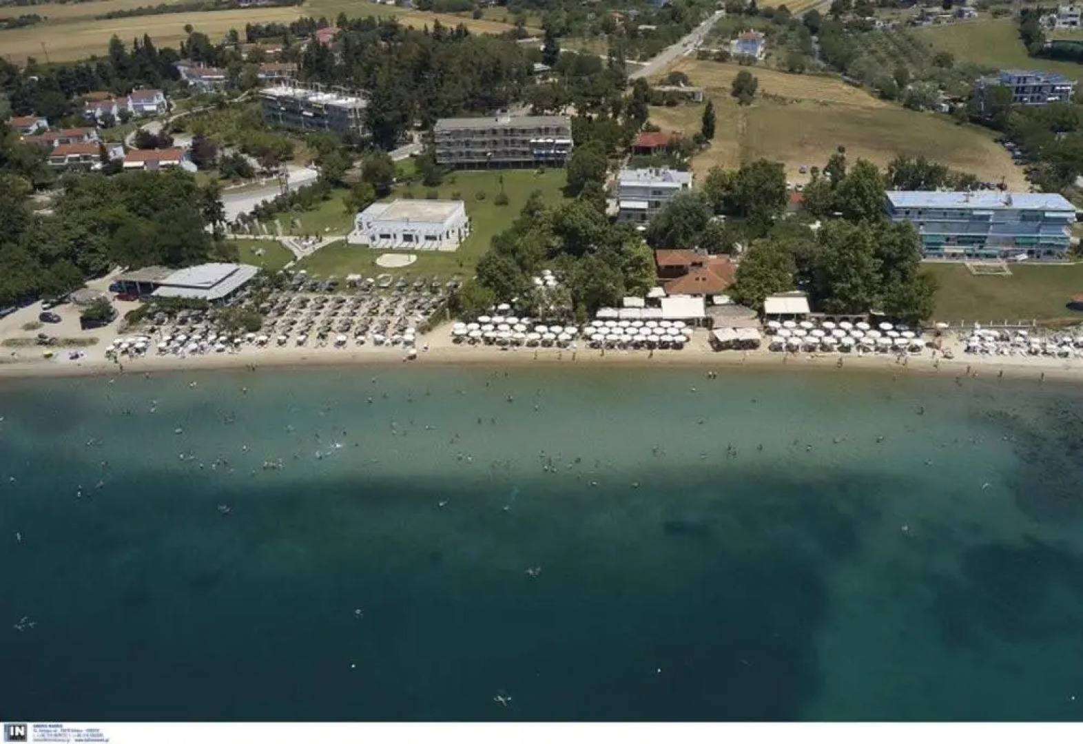 Lovely apartment by the sea 2 …..